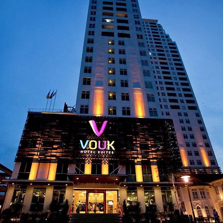 Vouk Hotel Suites, Penang Джорджтаун Экстерьер фото