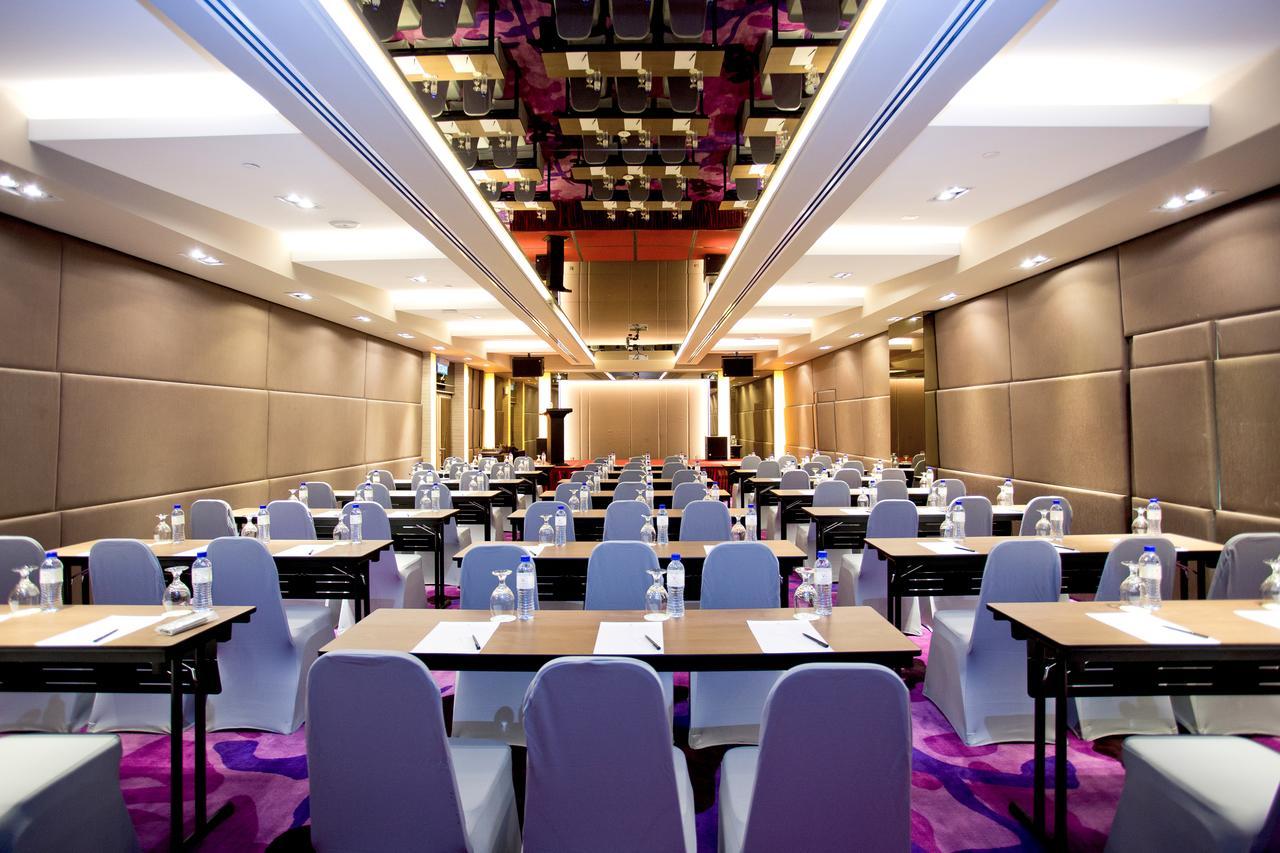 Vouk Hotel Suites, Penang Джорджтаун Экстерьер фото