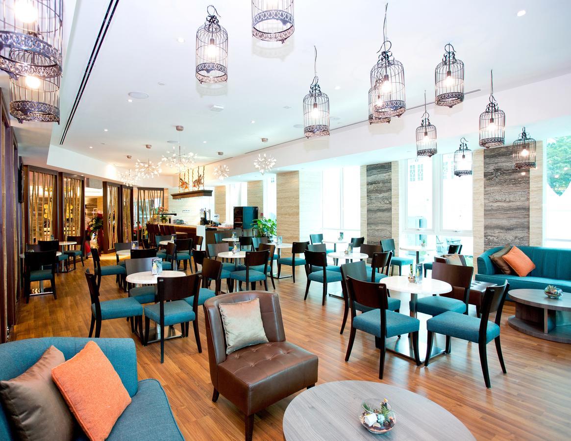 Vouk Hotel Suites, Penang Джорджтаун Экстерьер фото