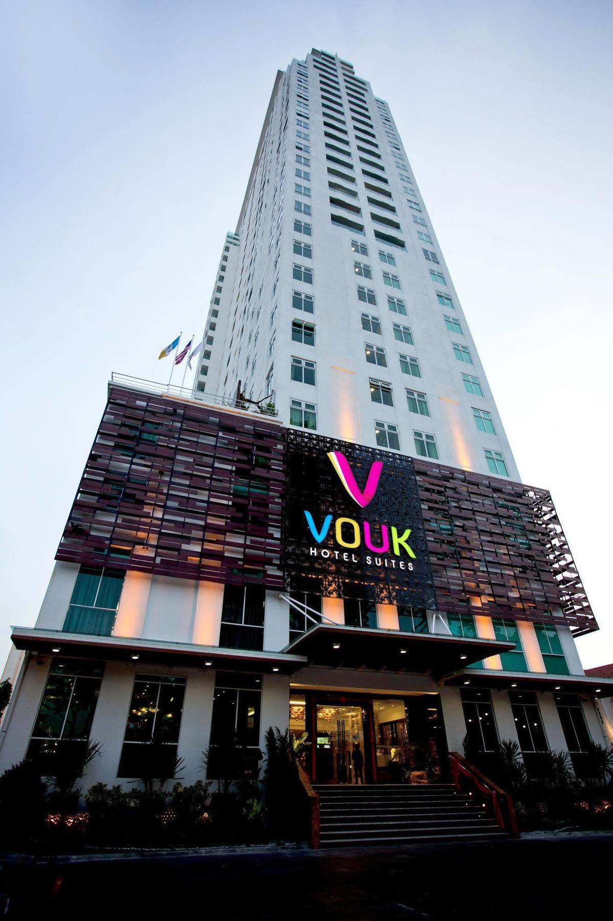 Vouk Hotel Suites, Penang Джорджтаун Экстерьер фото